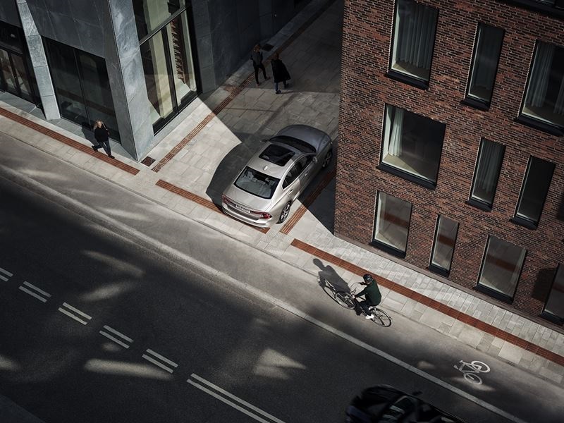 near Phoenix AZ - 2019 Volvo S60's Overview near Phoenix AZ - 2019 Volvo S60's Overview