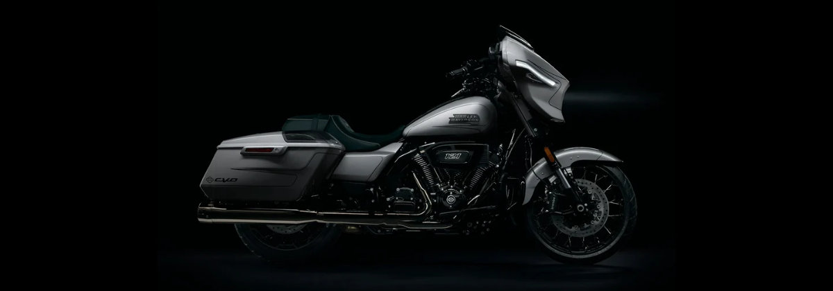 2023 Harley-Davidson® CVO™ Street Glide® vs Harley-Davidson® CVO™ Road Glide®