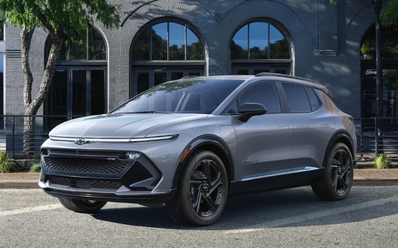 Miami, FL - 2025 Chevrolet Equinox EV's exterior Miami, FL - 2025 Chevrolet Equinox EV's exterior