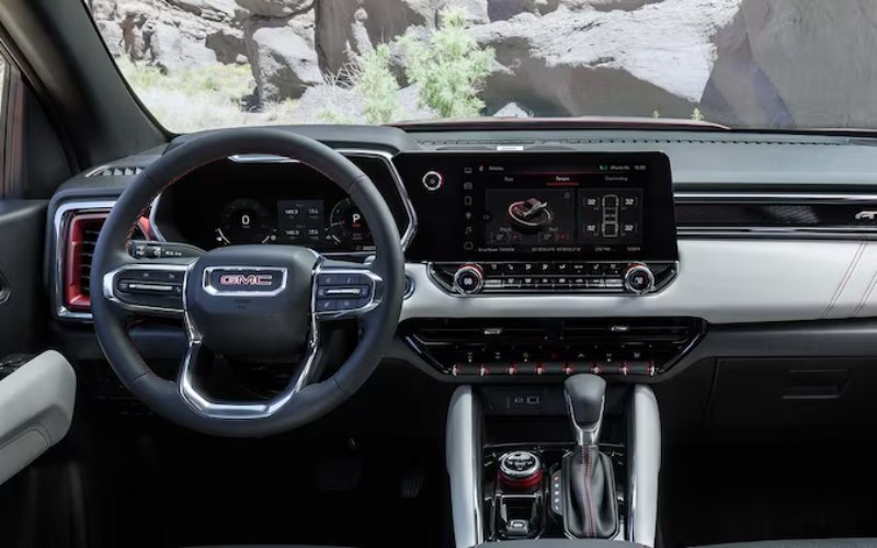 Benefits of Financing the 2025 GMC Canyon Long-Term Benefits of Financing the 2025 GMC Canyon Long-Term