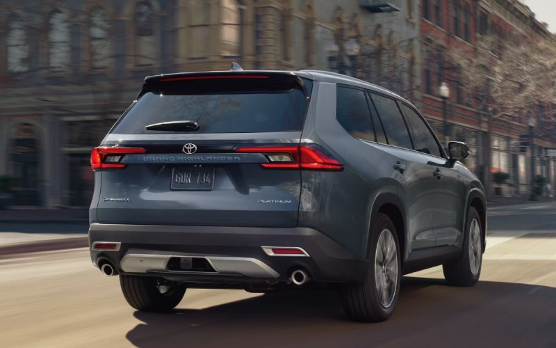 Plano, TX - 2025 Toyota Grand Highlander's Exterior Plano, TX - 2025 Toyota Grand Highlander's Exterior