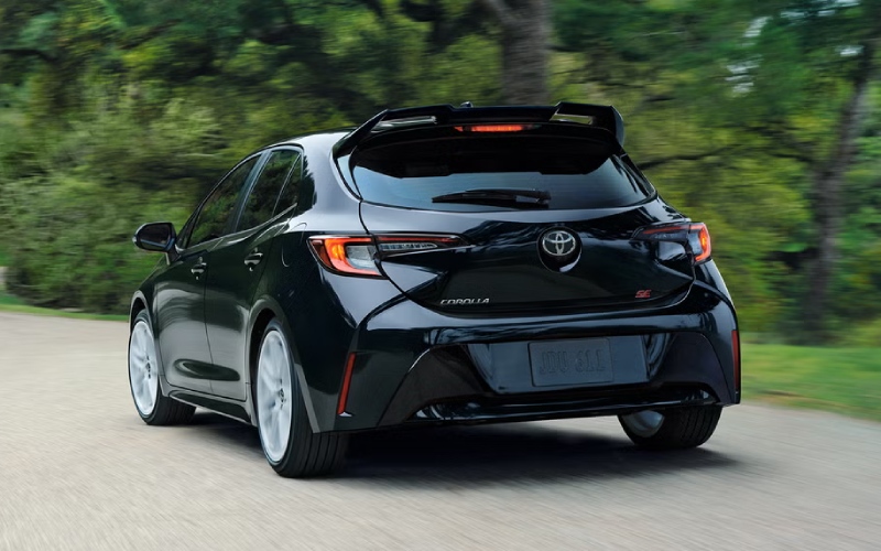 South Bend, IN - 2027 Toyota Corolla Hatchback South Bend, IN - 2027 Toyota Corolla Hatchback