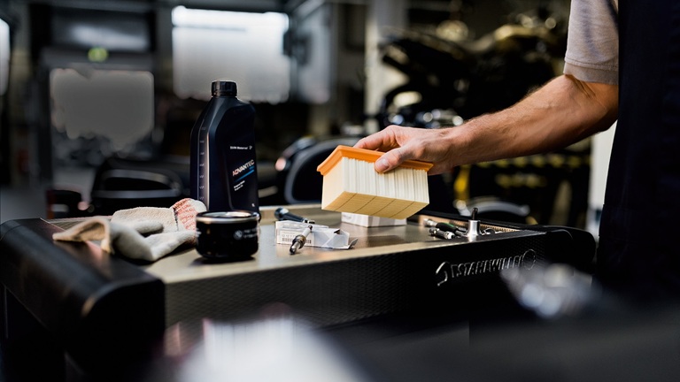 New for 2025: BMW Motorrad Ultimate Care Break-In Service