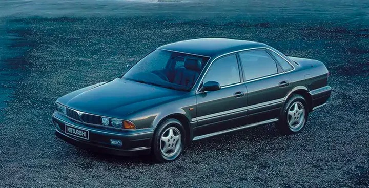 Mitsubishi Cars History - 1990