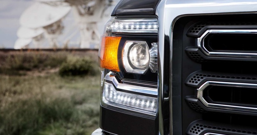 Pueblo Colorado - 2018 GMC Sierra 2500HD's Exterior Pueblo Colorado - 2018 GMC Sierra 2500HD's Exterior