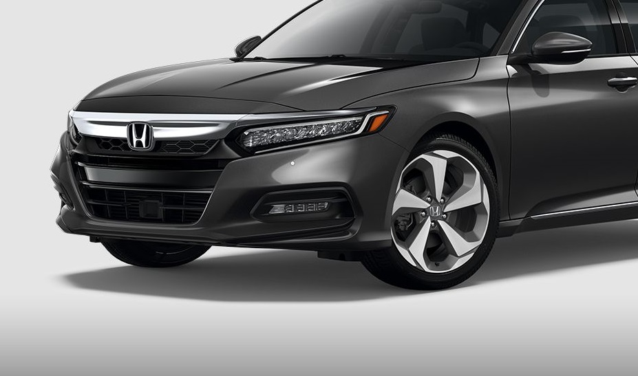 Iowa City - 2018 Honda Accord Sedan Exterior