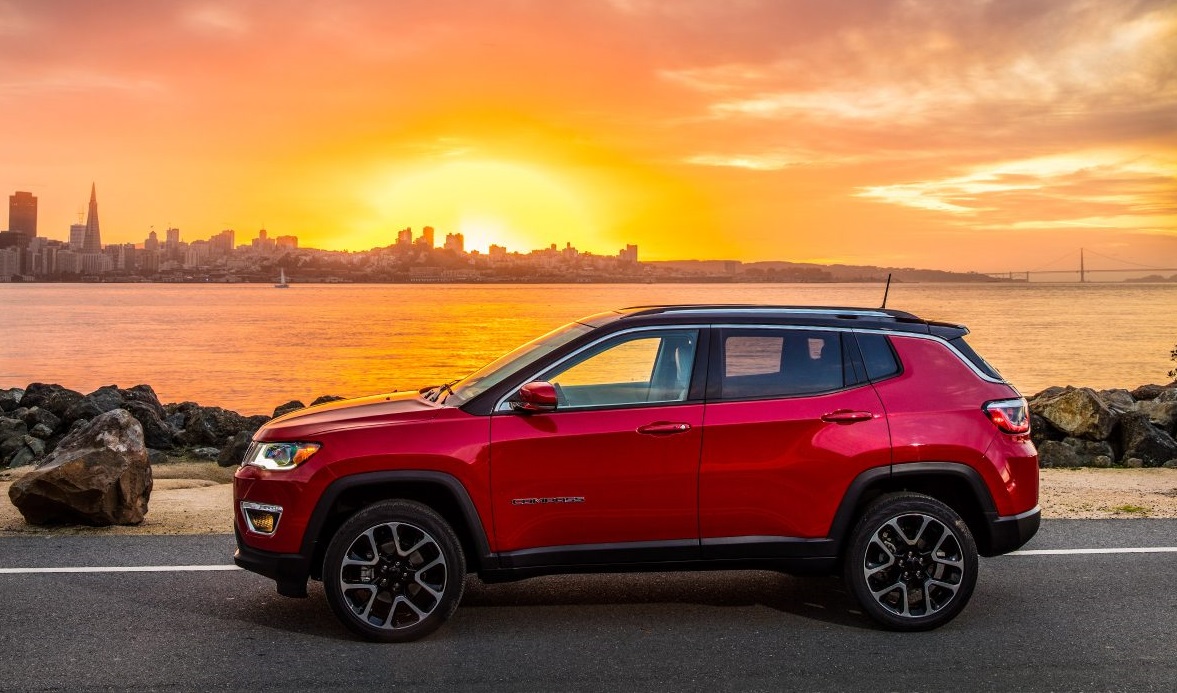 Lexington NC - 2018 Jeep Compass's Exterior