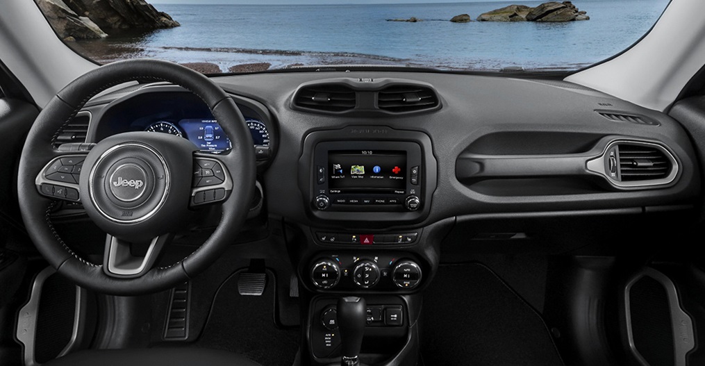 Interior Features 2018 Jeep Renegade Near Longmont Co