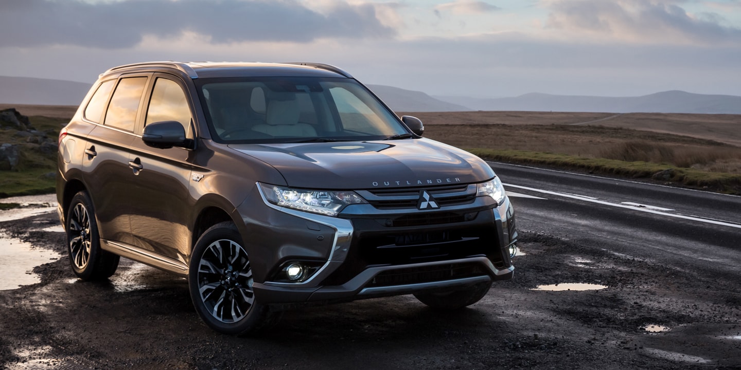 Mitsubishi outlander phev 2018 shop test