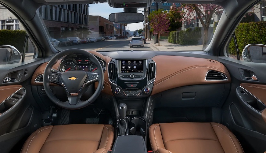 Quad Cities IA - 2019 Chevrolet Cruze's Interior