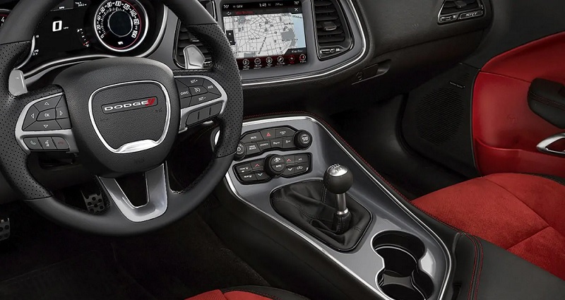 Fort Wayne IN - 2019 Dodge Challenger's Interior Fort Wayne IN - 2019 Dodge Challenger's Interior