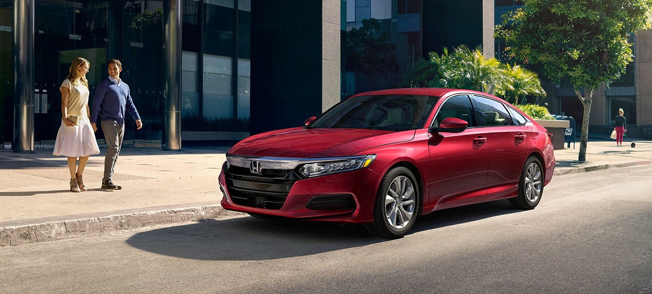 2019 Honda Accord near Quincy IL - Brad Deery Honda