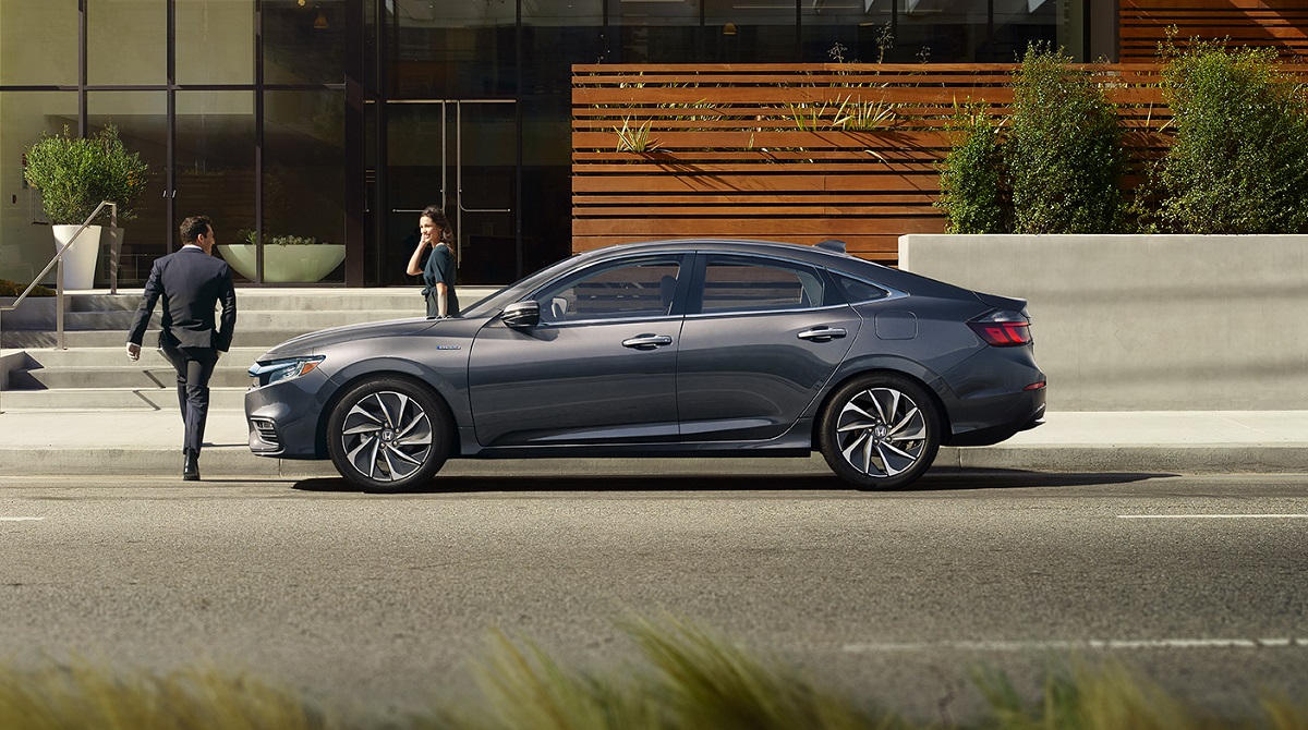 Iowa Review - 2019 Honda Insight Hybrid 