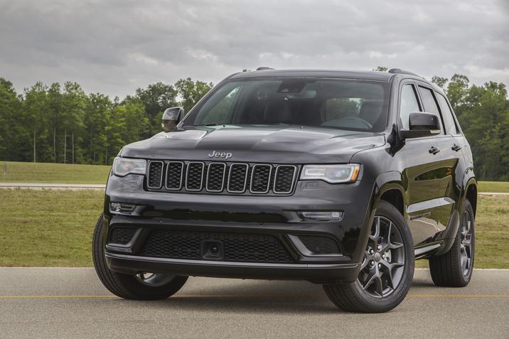 McPherson KS - 2019 Jeep Grand Cherokee's Exterior