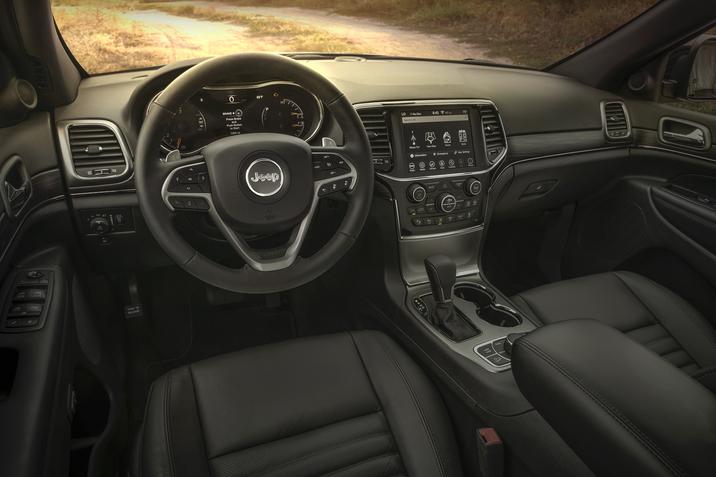 McPherson KS - 2019 Jeep Grand Cherokee's Interior