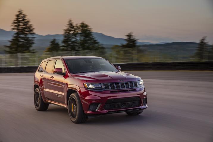 Compare 2019 Jeep Grand Cherokee vs 2019 Toyota 4Runner