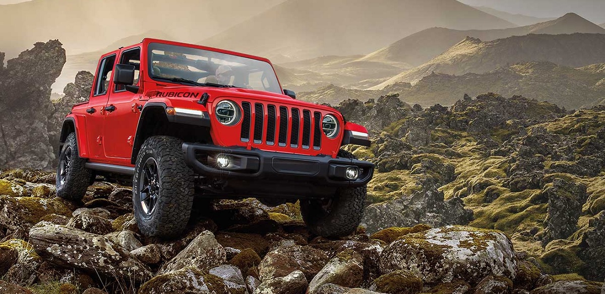 2019 Jeep Wrangler vs 2018 Jeep Wrangler in Antioch IL | Antioch Dodge