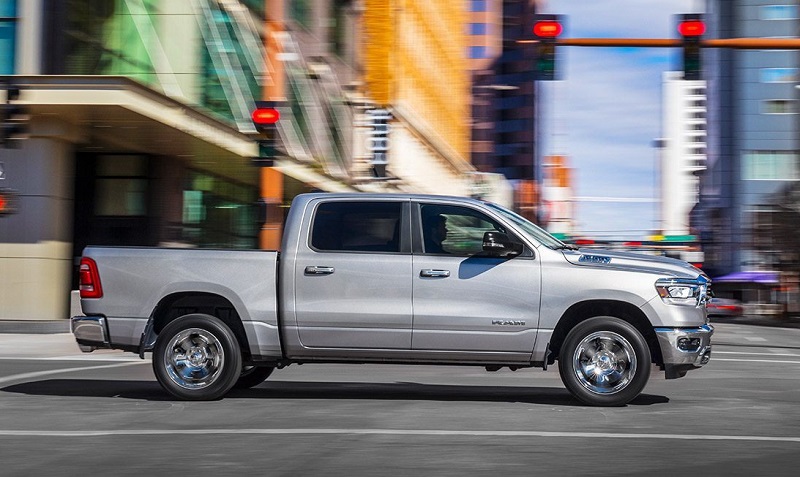 Wichita KS - 2019 RAM 1500's Exterior