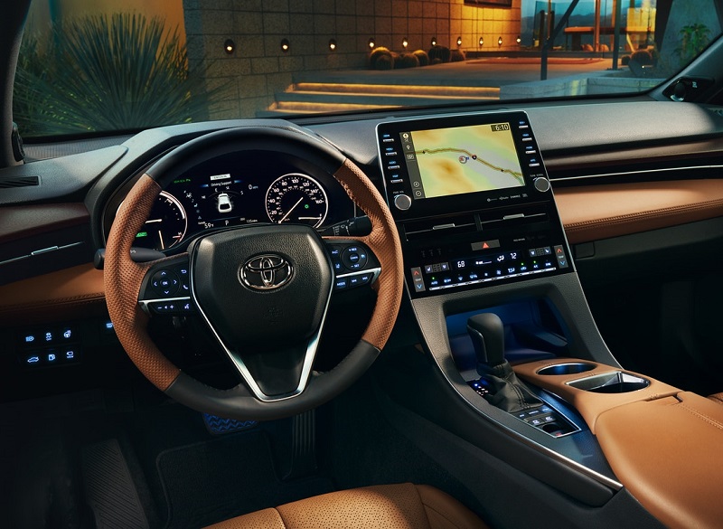 Colorado Springs - 2019 Toyota Avalon Hybrid's Interior
