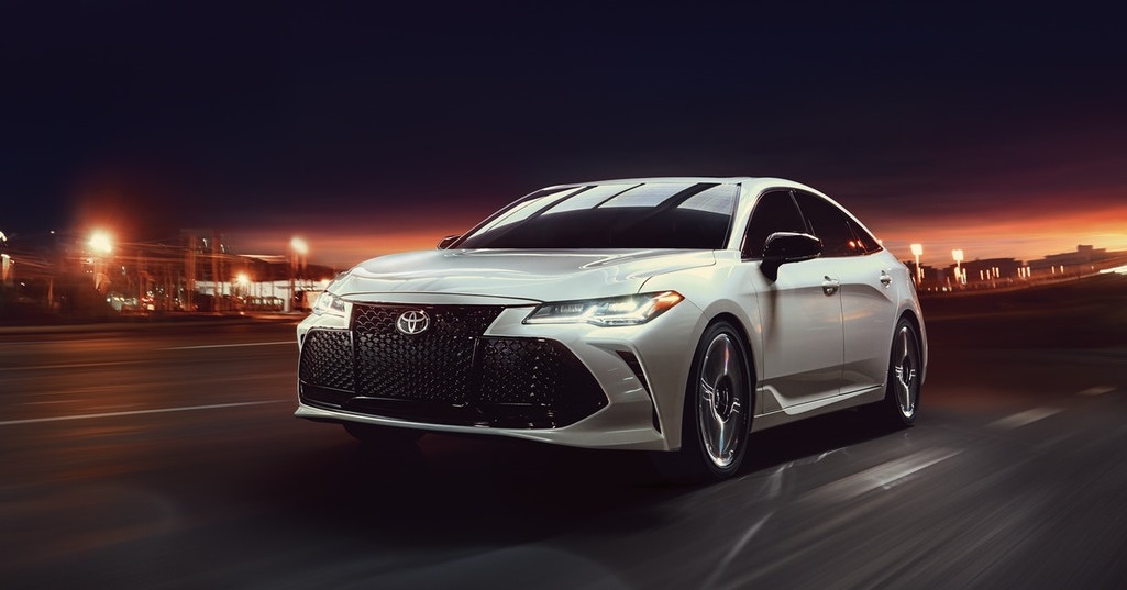 2019 Toyota Avalon Trims near Colorado Springs