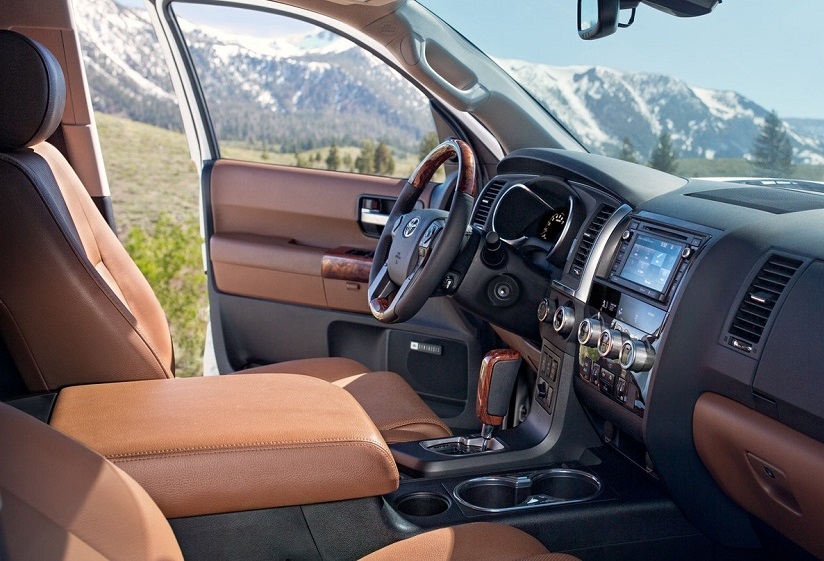 Pueblo Colorado - 2019 Toyota Sequoia's Interior