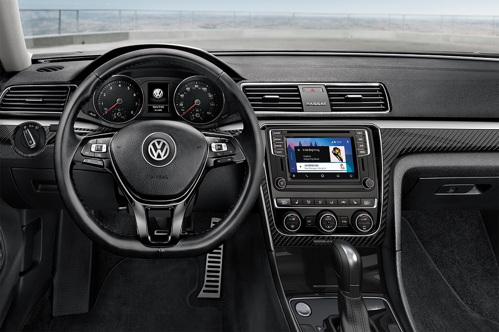 Charlotte NC - 2019 Volkswagen Passat's Interior