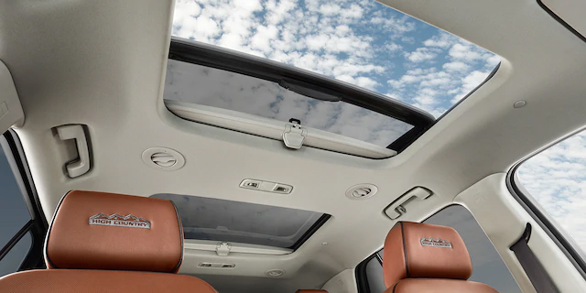 Inland Empire CA - 2020 Chevrolet Traverse's Interior