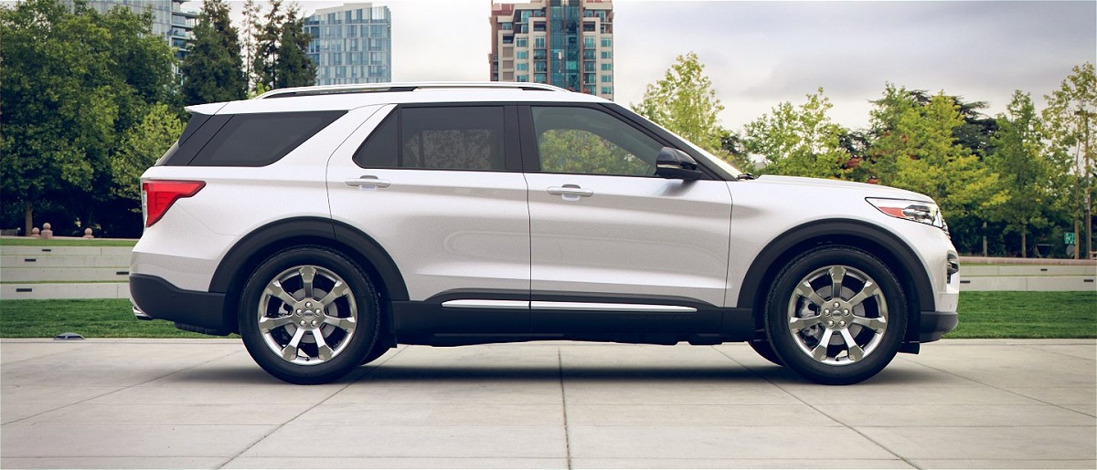 Maquoketa IA - 2020 Ford Explorer's Exterior Maquoketa IA - 2020 Ford Explorer Exterior