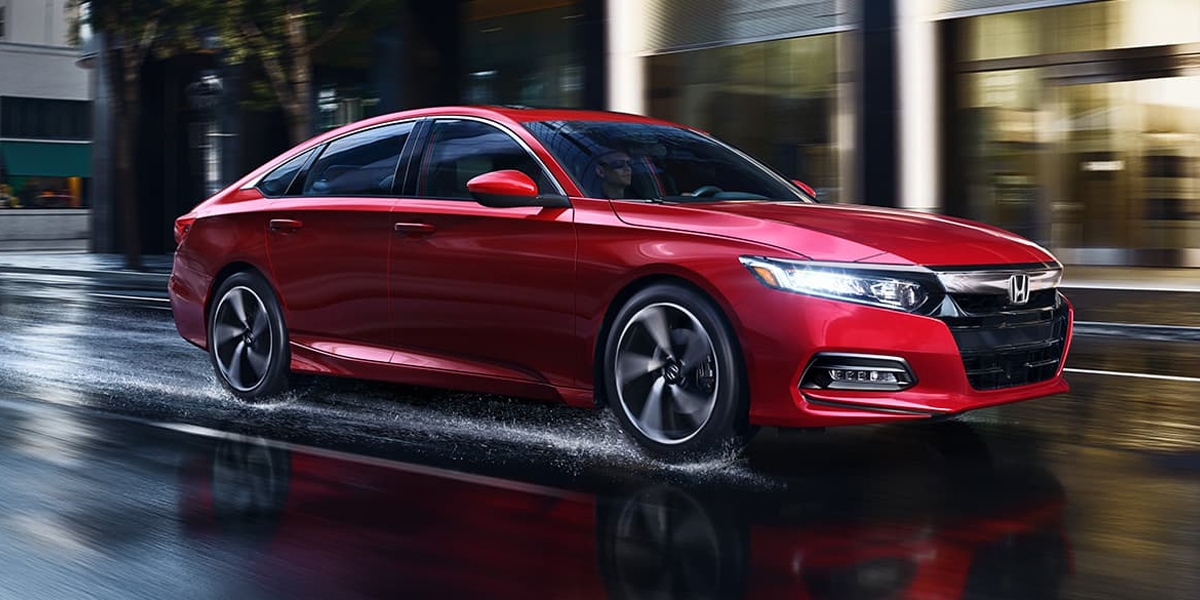 West Burlington IA - 2020 Honda Accord Overview