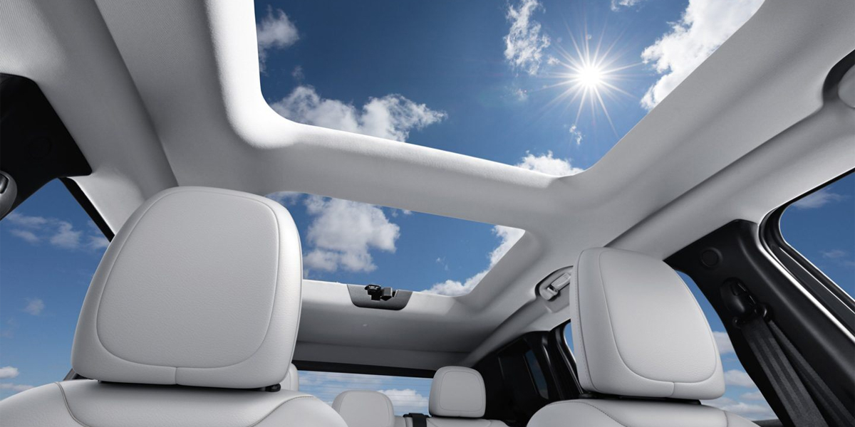 Kokomo IN - 2020 Jeep Renegade's Interior