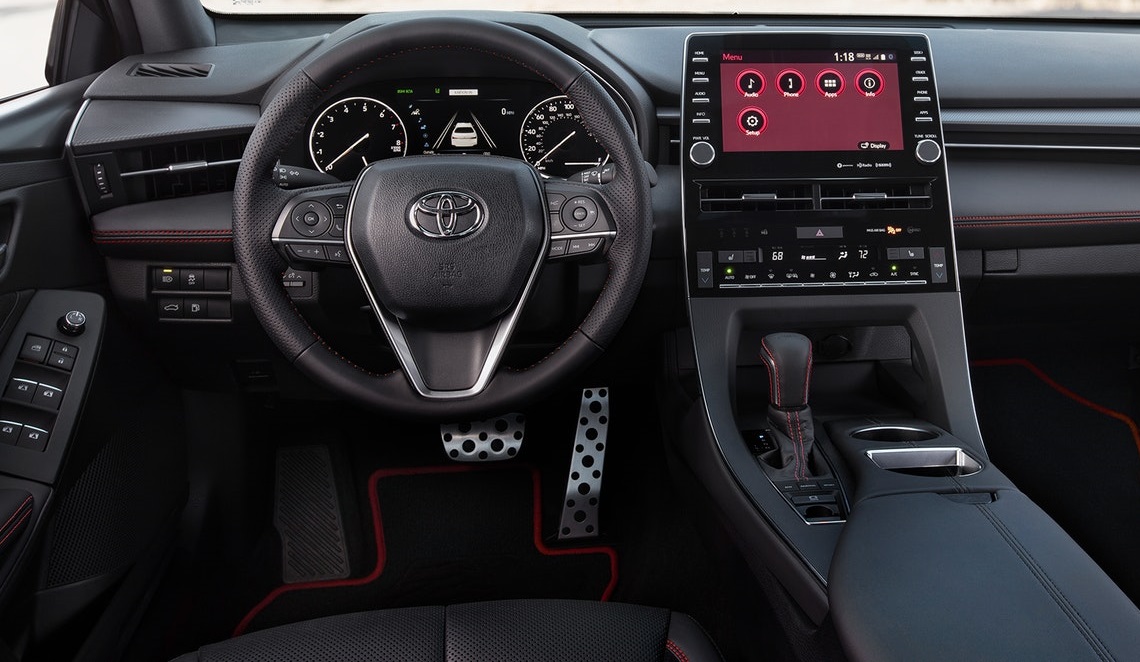 Pueblo CO - 2020 Toyota Avalon TRD's Interior