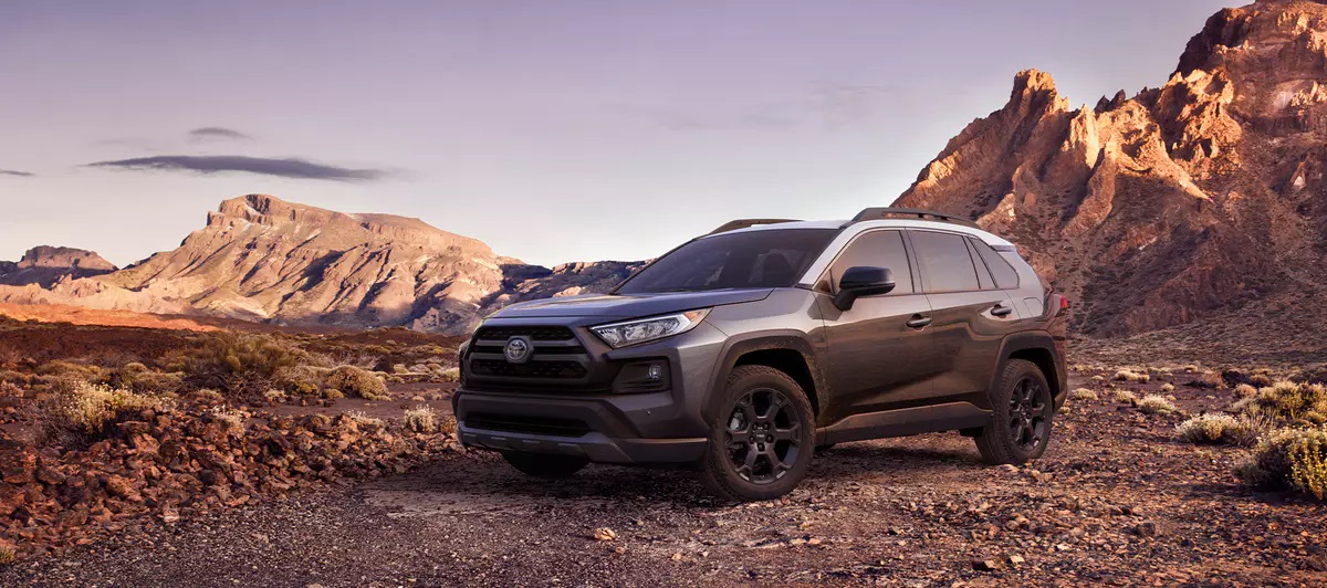 Research 2020 Toyota RAV4 near Colorado Springs