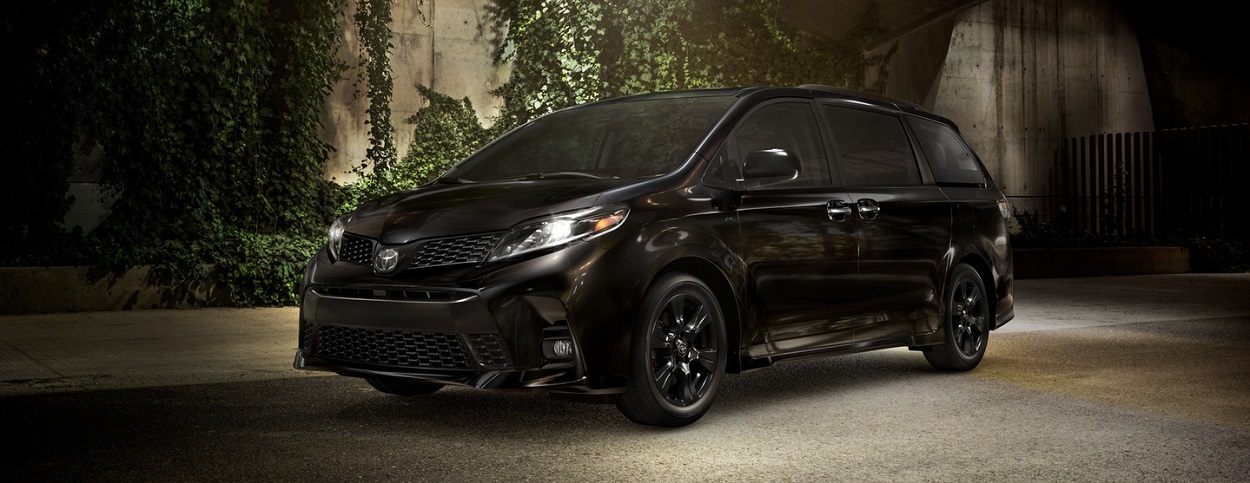 Shop Online Used Toyota Sienna in North Kingstown RI