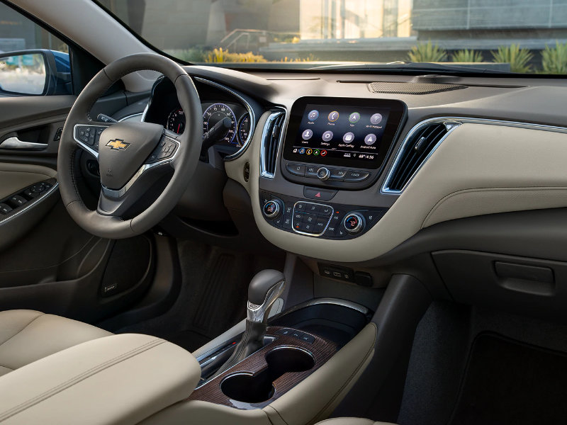 Los Angeles CA - 2021 Chevrolet Malibu's Interior