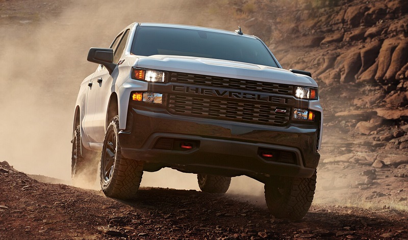 Your 2021 Chevrolet Silverado 1500 features a Multi-Flex tailgate near Davenport IA