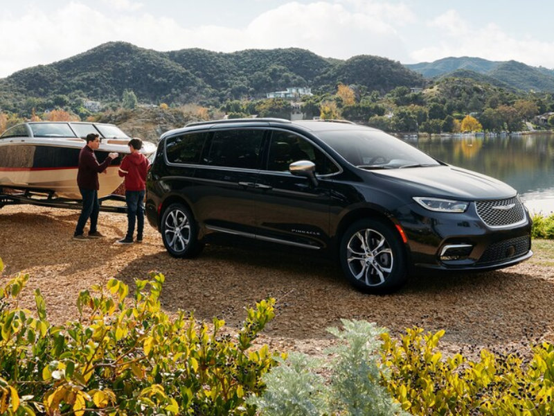 Parsons Area Dodge Chrysler Ram Jeep dealership - 2021 Chrysler Voyager