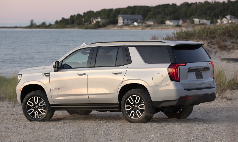 Chevrolet Buick GMC dealer near Independence KS - 2021 GMC Yukon