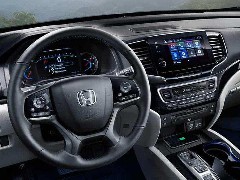 Mount Pleasant IA - 2021 Honda Pilot Interior