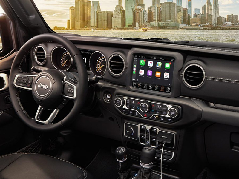 Bel Air MD - 2021 Jeep Gladiator's Interior