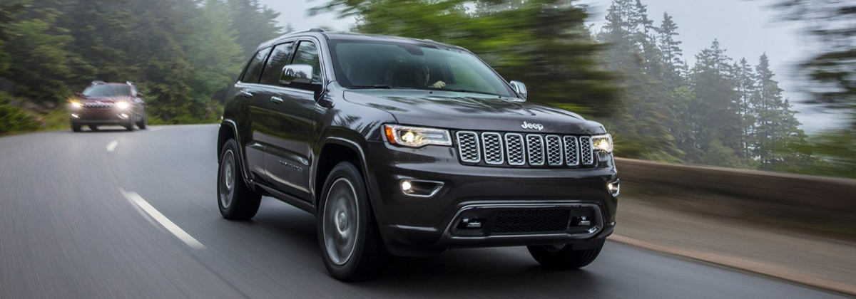 2021 Jeep Grand Cherokee vs 2020 Jeep Grand Cherokee in Kansas