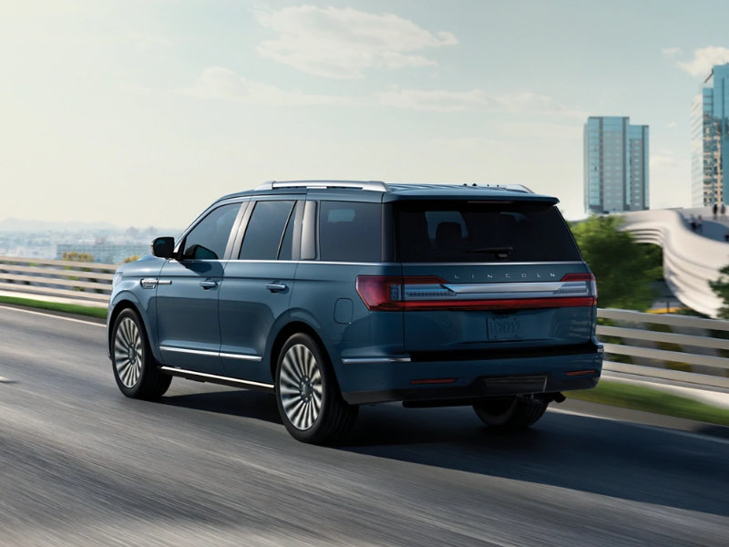 2022 Lincoln Navigator Review: Pricing, Specs & Photos