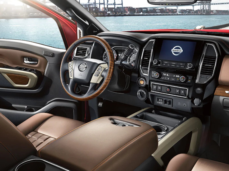 Wesley Chapel FL - 2021 Nissan TITAN's Interior