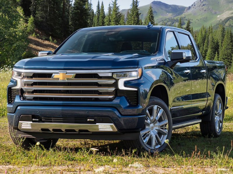 Fremont CA - 2022 Chevrolet Silverado's Exterior