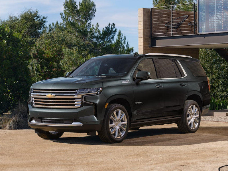 See the updated 2022 Chevrolet Tahoe near Rock Island IL
