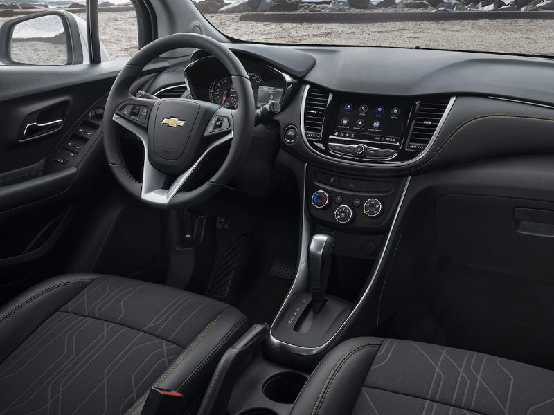 Joplin MO - 2022 Chevrolet Trax's Interior