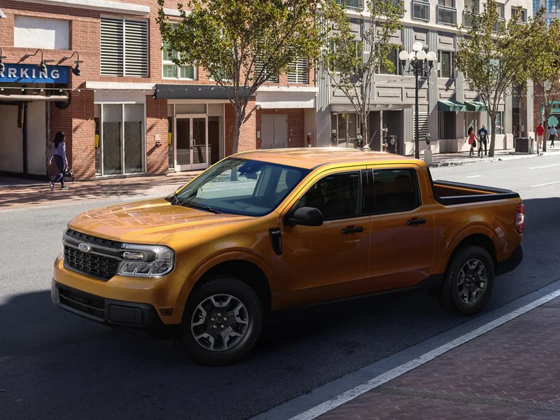 A 2022 Ford Maverick draws attention near Dubuque IA