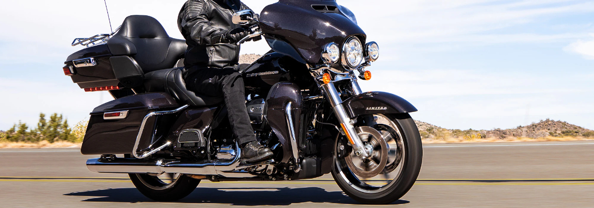 A 2022 Harley-Davidson® Ultra Limited thrills riders near Newark DE