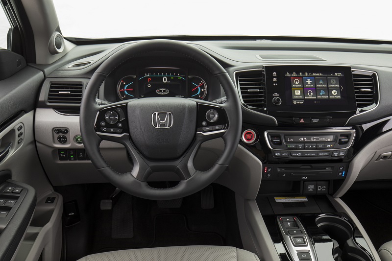 2022 Honda Pilot Sport Interior