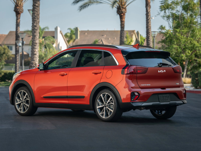 Kia Service Repair near Massillon OH - 2022 Kia Niro