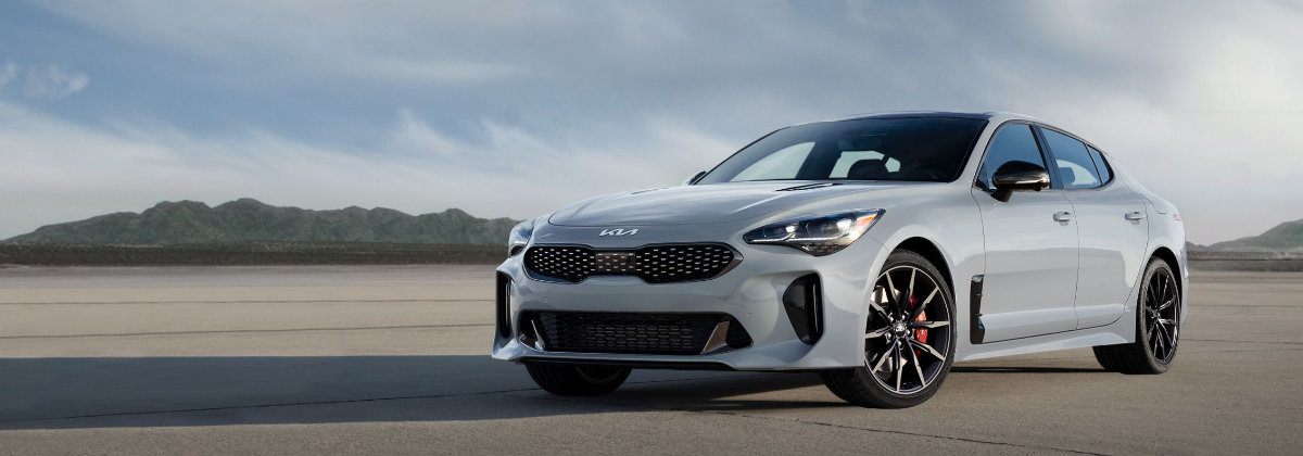 2022 Kia Stinger near Youngstown OH